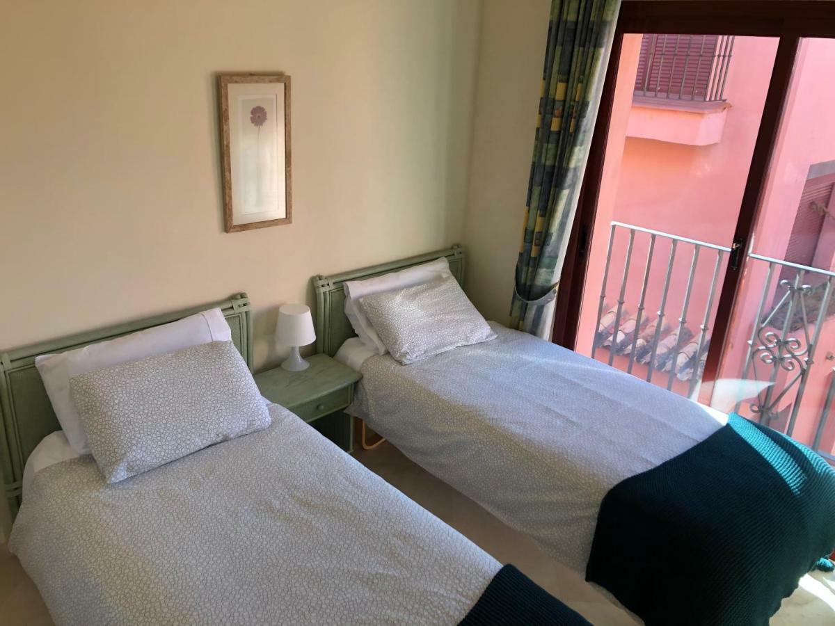 Appartement Estrelicia à Marbellac Extérieur photo